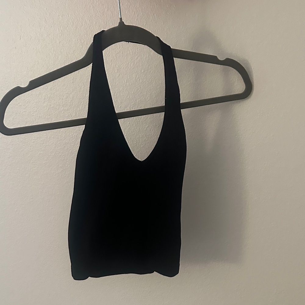 Black Sleeveless Women's Top